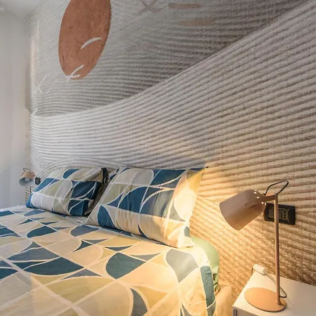 Nholidays - Rue De Paris E Vista Montagna Apartment Aosta