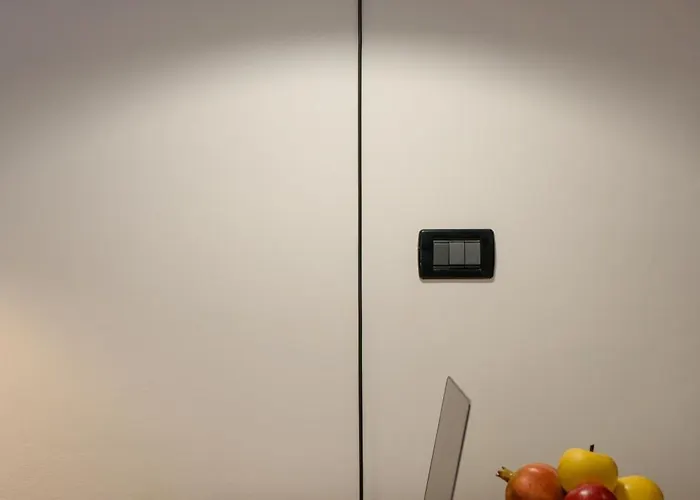 Nholidays - Rue De Paris E Vista Montagna *